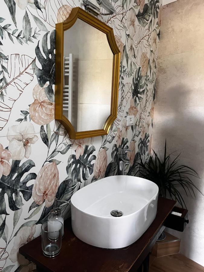 Appartamento Adelaide Al Borgo. Castelnuovo Di Porto Esterno foto