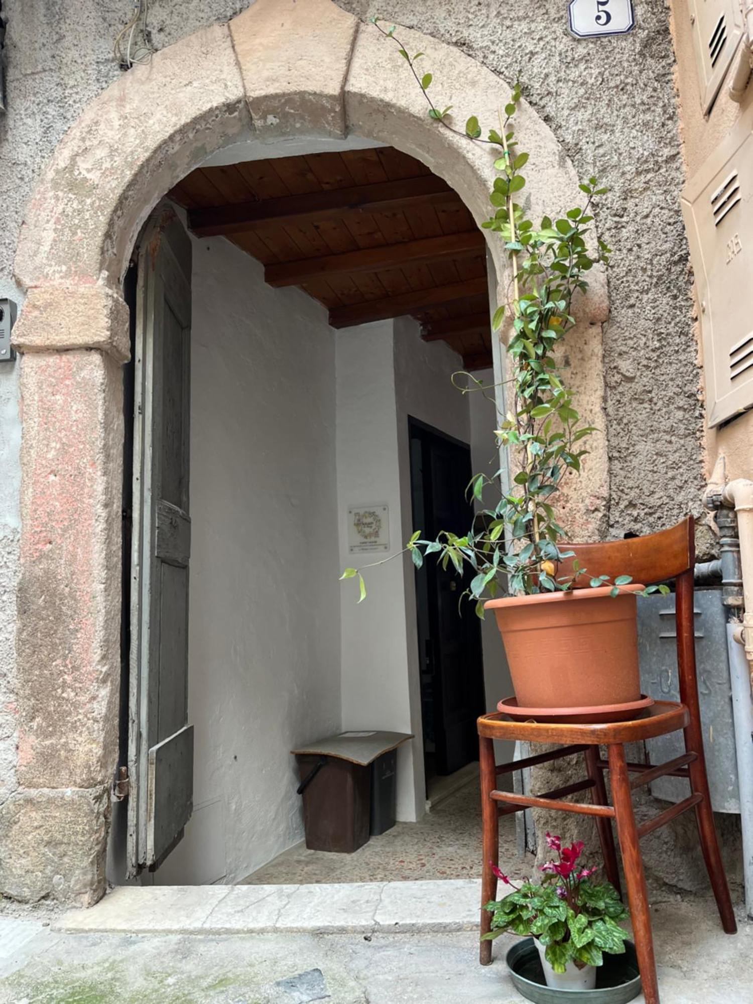 Appartamento Adelaide Al Borgo. Castelnuovo Di Porto Esterno foto
