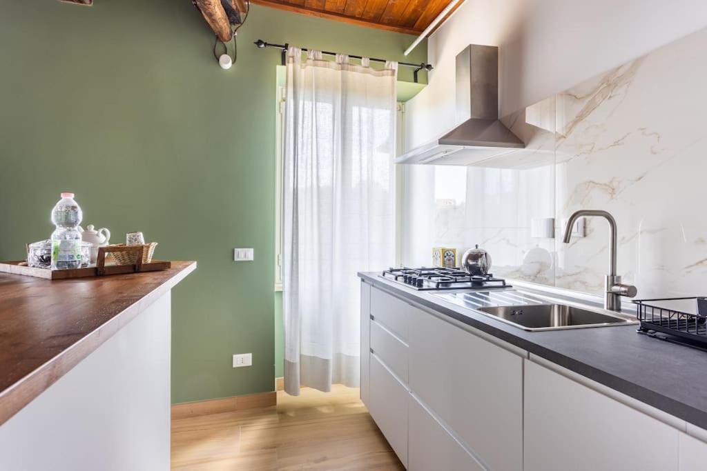 Appartamento Adelaide Al Borgo. Castelnuovo Di Porto Esterno foto